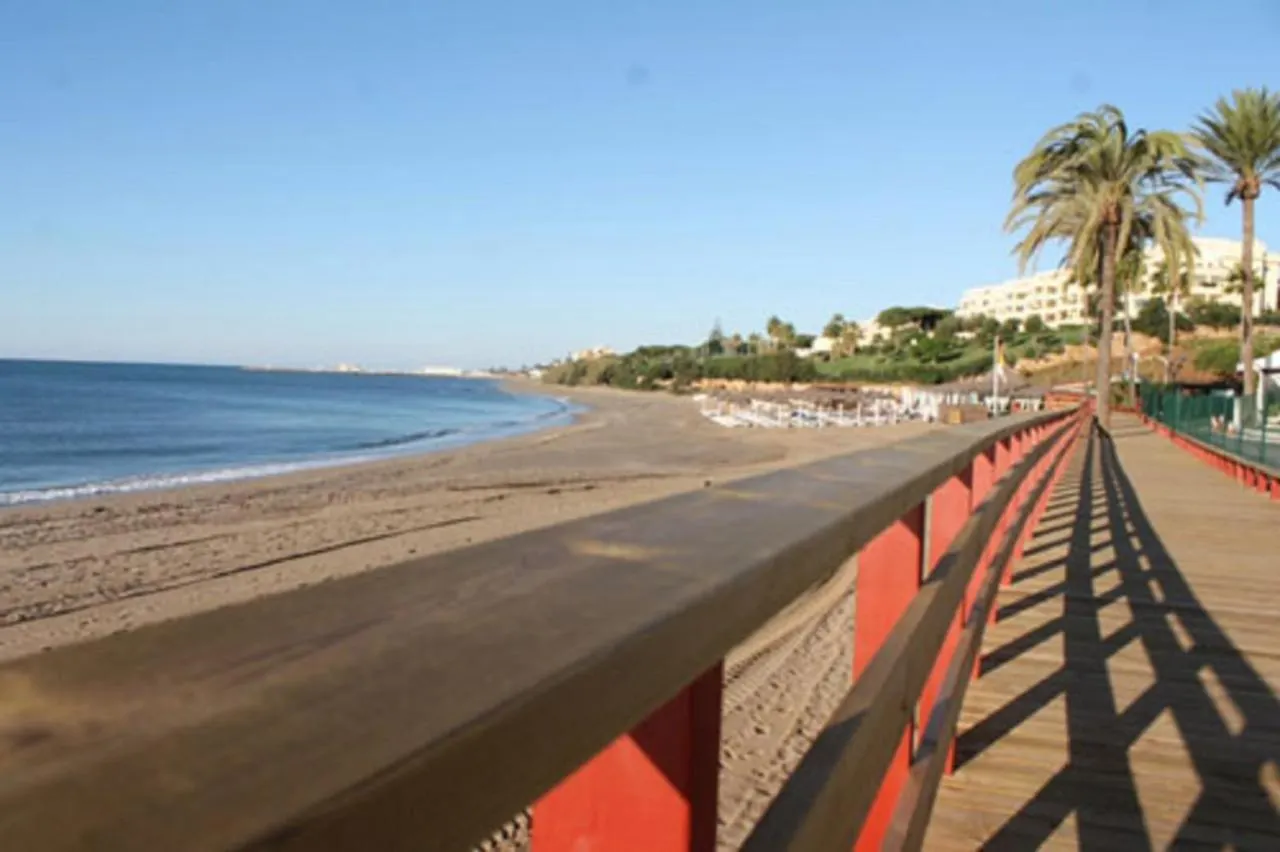 Urbanization On The Beach Front 1-3 La Cala De Mijas Ισπανία