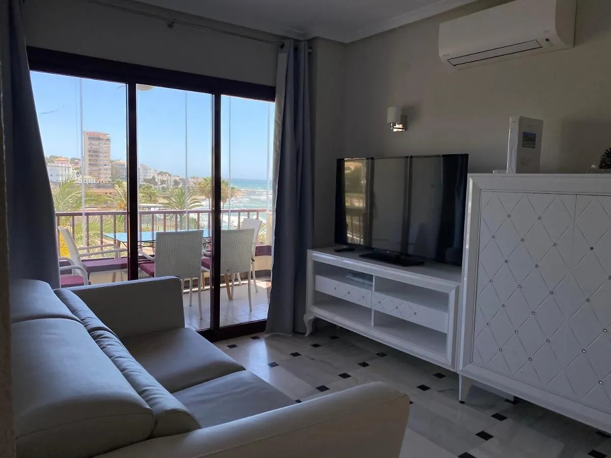 Urbanization On The Beach Front 1-3 La Cala De Mijas Appartement